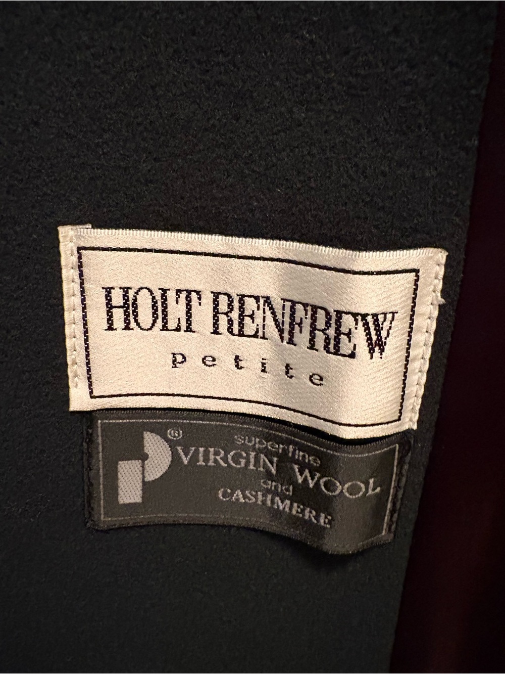 Vintage Holt Renfrew Dark Green Women’s Classic Wool and Cashmere Coat - Picture 3 of 8